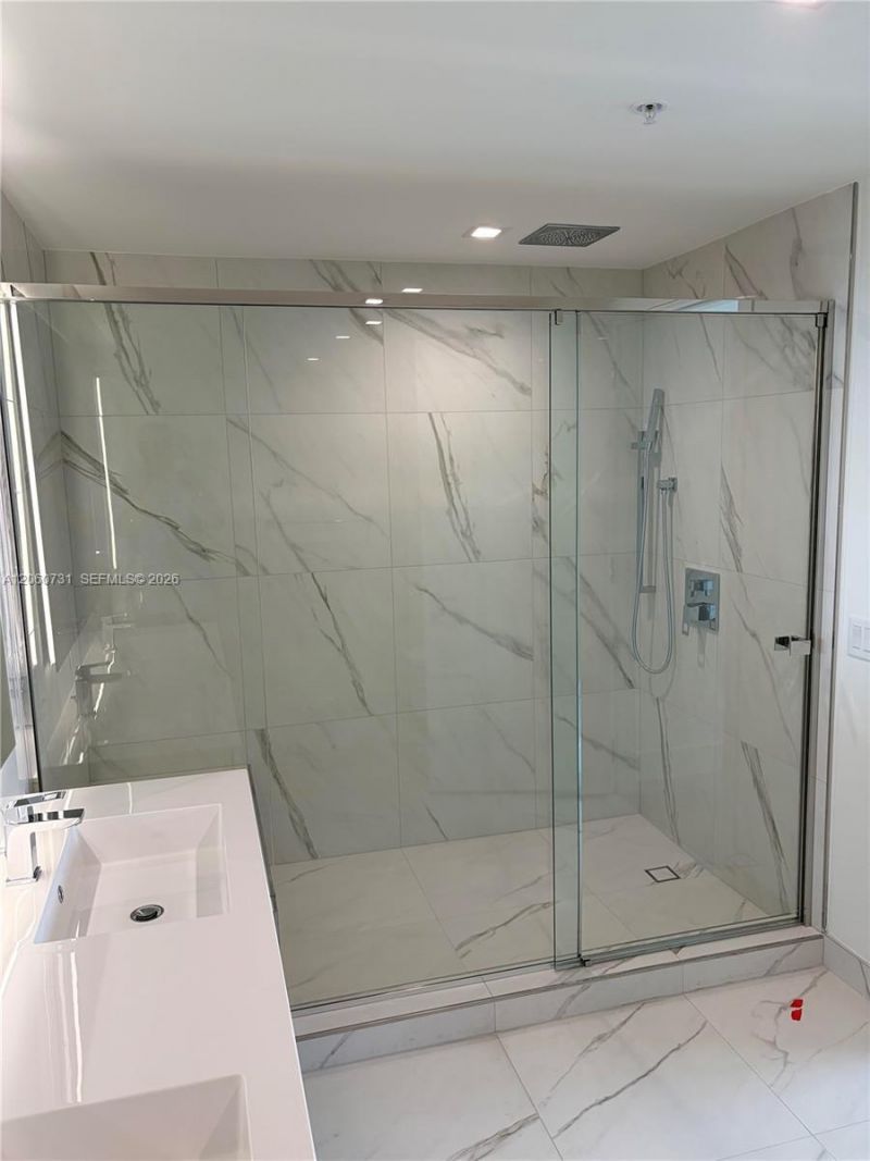 1170 E Hallandale Beach Blvd, Unit 1012, Hallandale Beach, FL 33009 Photo