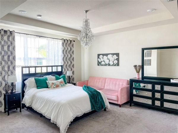 5100 Eucalyptus Dr , Unit 2, Hollywood, FL 33021