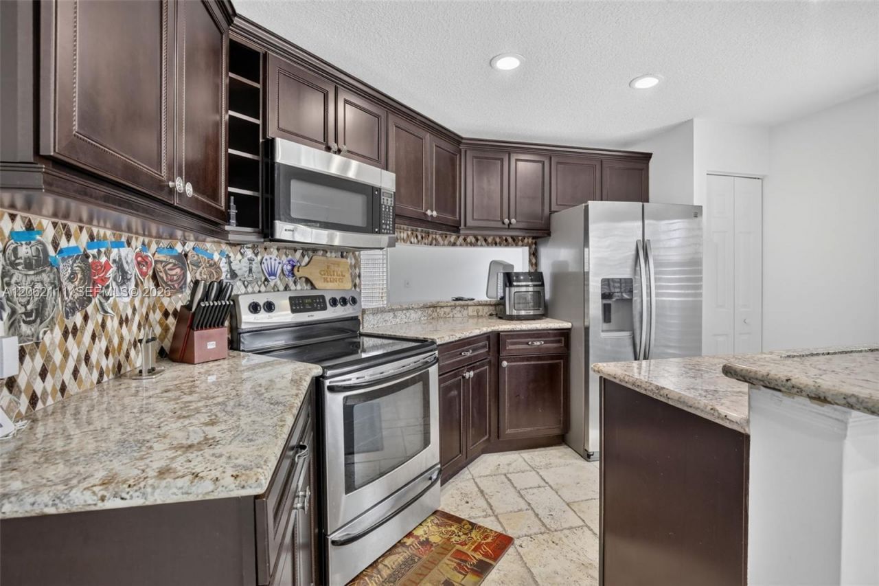 3717 NW 107th Way, Sunrise, FL 33351 Photo