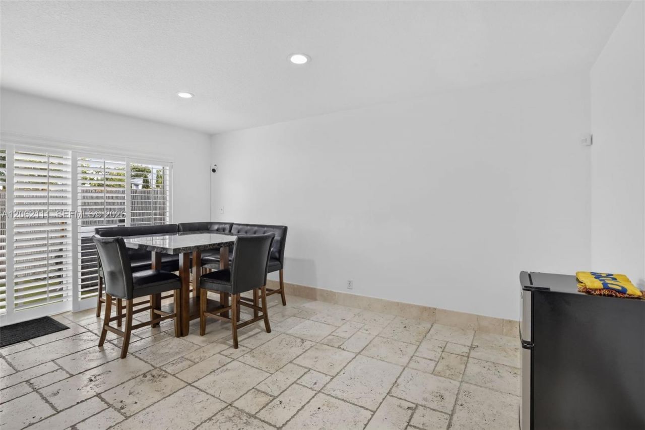 3717 NW 107th Way, Sunrise, FL 33351 Photo