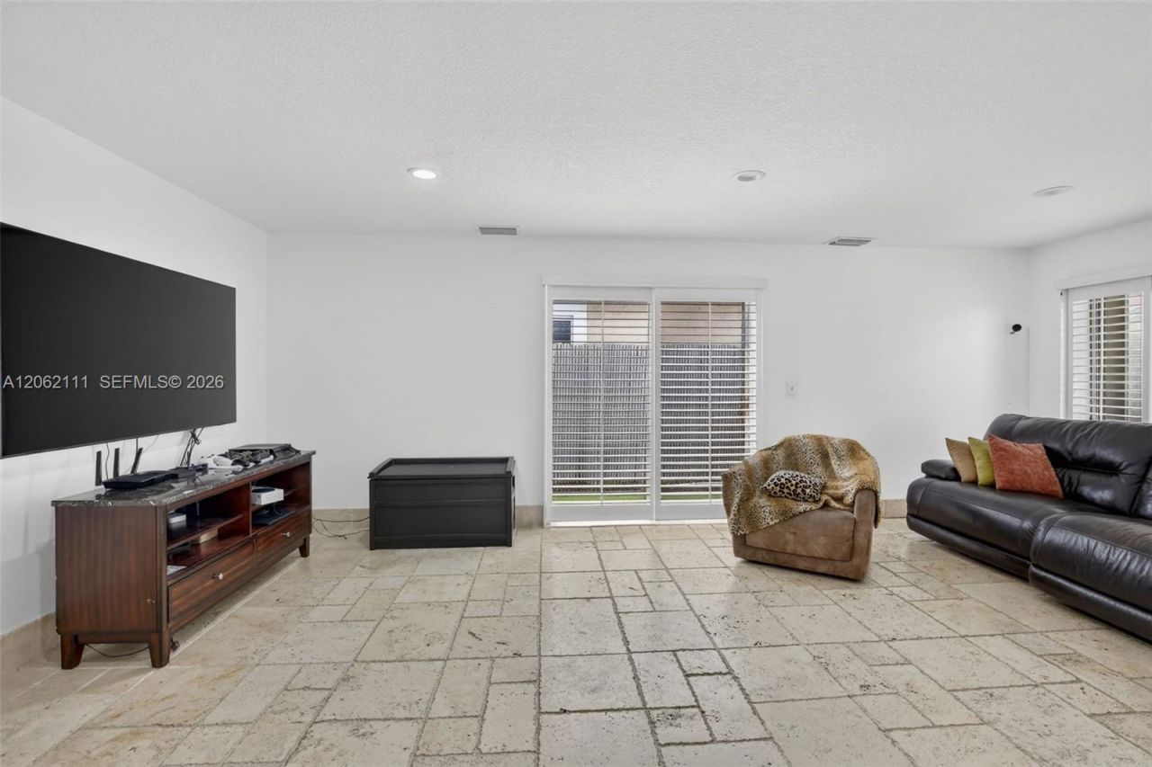 3717 NW 107th Way, Sunrise, FL 33351 Photo
