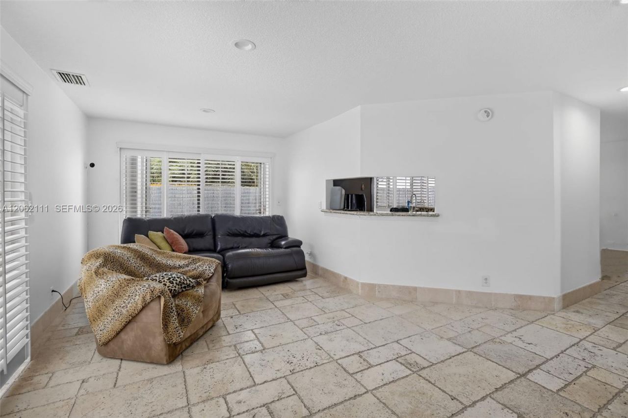 3717 NW 107th Way, Sunrise, FL 33351 Photo