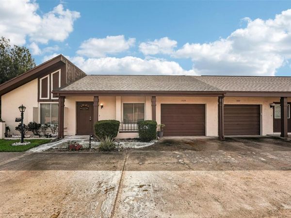 1329 NEW BEDFORD DRIVE , SUN CITY CENTER, FL 33573