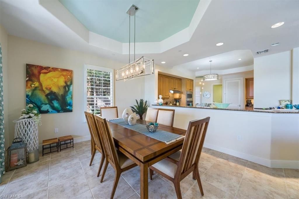 580 Avellino Isles Cir, Unit 18102, Naples, FL 34119 Photo