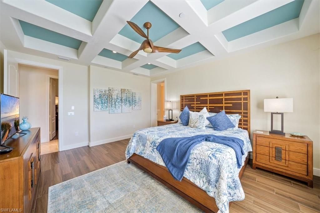 580 Avellino Isles Cir, Unit 18102, Naples, FL 34119 Photo