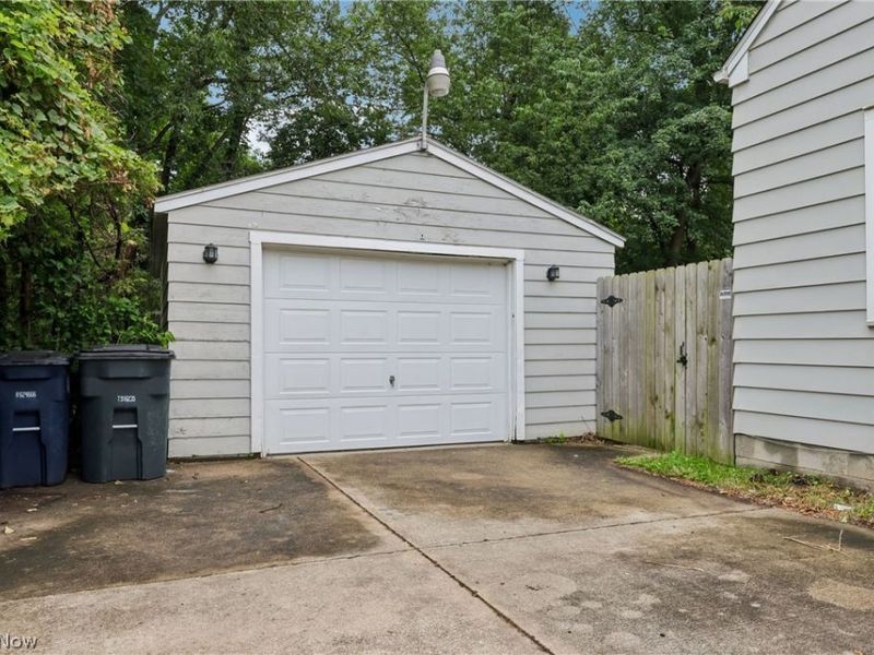 1237 Easton Drive , Akron, OH 44310 Photo 23