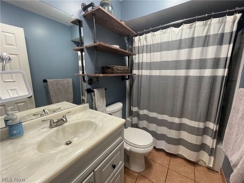 8289 Findley Drive , Mentor, OH 44060 Photo 14