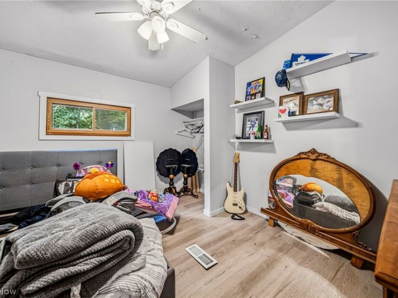 14512 N Rider Road , Burton, OH 44021 Photo 21