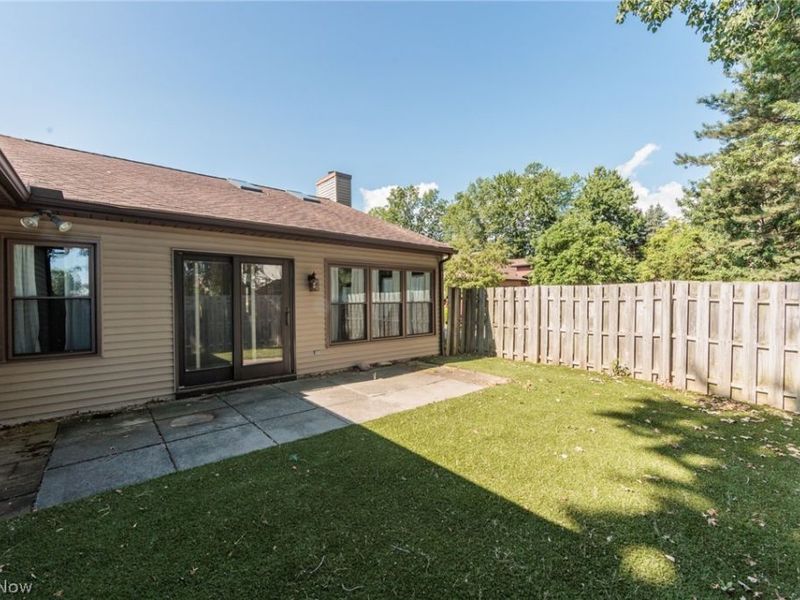 5211 Parkhurst Drive , Sheffield Village, OH 44054 Photo 24