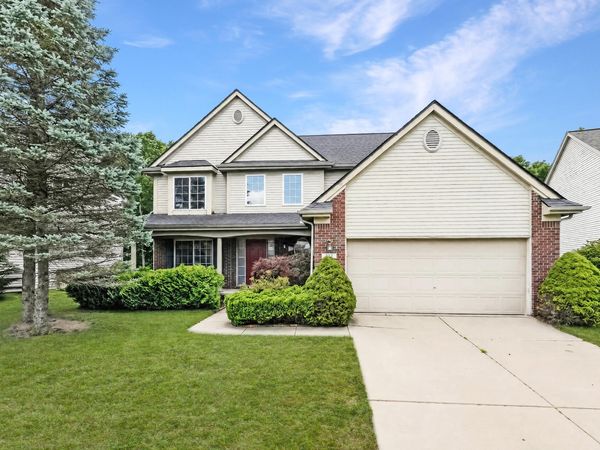392 Sedgewood Lane, Ann Arbor, MI 48103