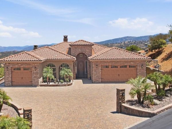 1781 Old Horse Trail , Alpine, CA 91901