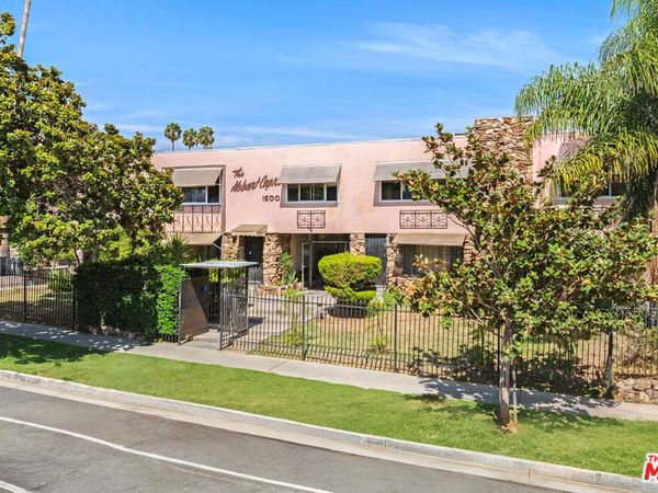 1600 N Hobart Boulevard, Unit 15, Los Angeles, CA 90027