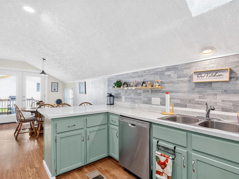 102 E Main Street, Port Jefferson, OH 45360 Photo 18