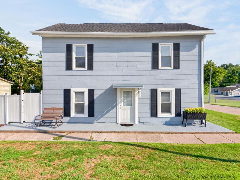 102 E Main Street, Port Jefferson, OH 45360 Photo 2