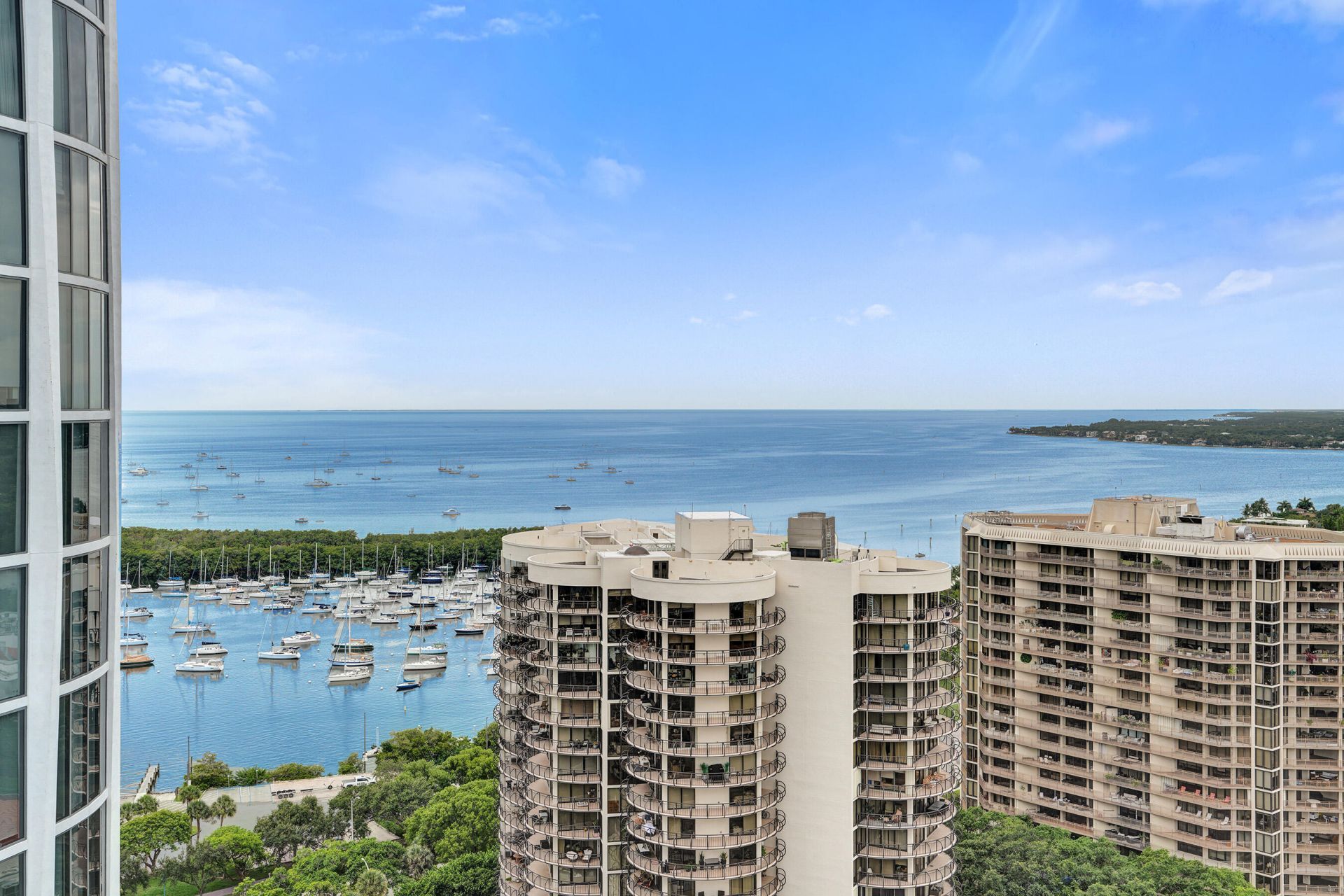 2831 S Bayshore Drive, Unit 2204, Miami, FL 33133 Photo