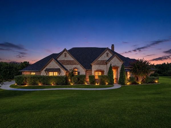 117 Signature Court, Weatherford, TX 76087