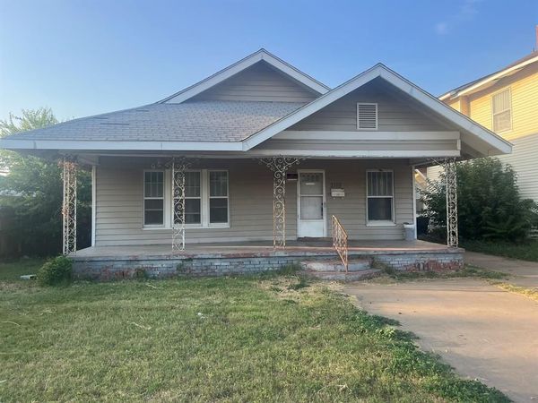 2110 9th Street , Wichita Falls, TX 76301