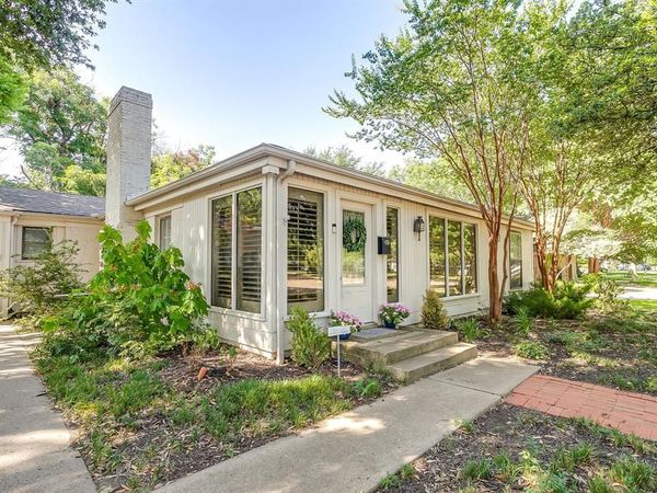 6305 Locke Avenue, Fort Worth, TX 76116