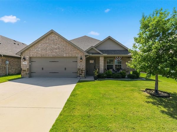 7904 Grant Lane , Greenville, TX 75402