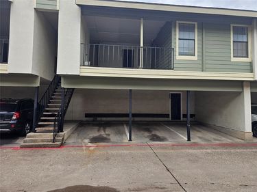 9609 Walnut Street , Unit 10104, Dallas, TX 75243