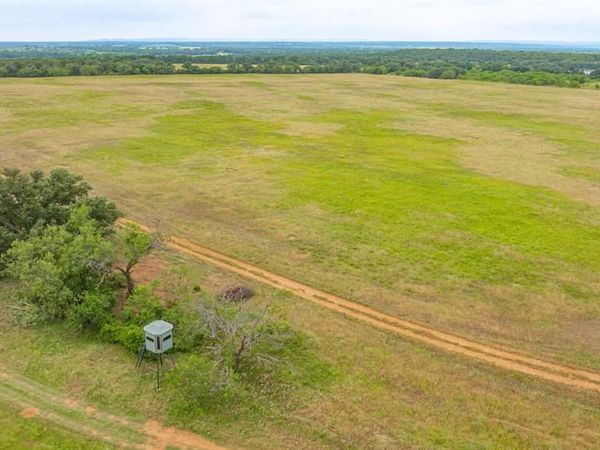 983 CR 185 , Comanche, TX 76442