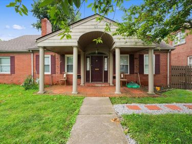 325 S 3rd Street, Richmond, KY 40475