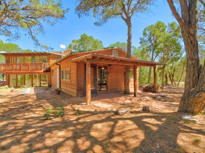 27 La Cresta Circle Tijeras, NM 87059