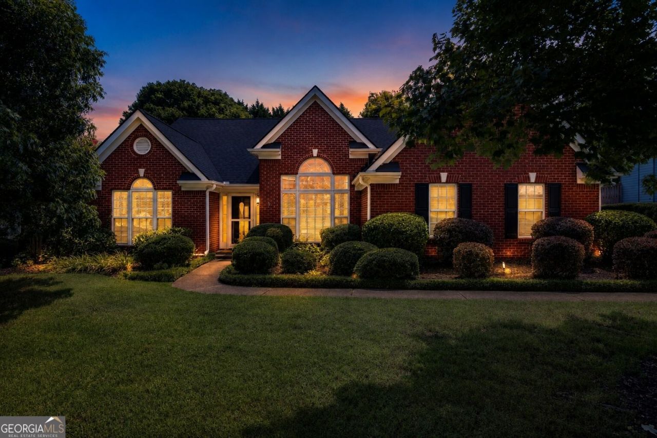 2712 Bogan Creek Drive, Buford, GA 30519 Main Photo