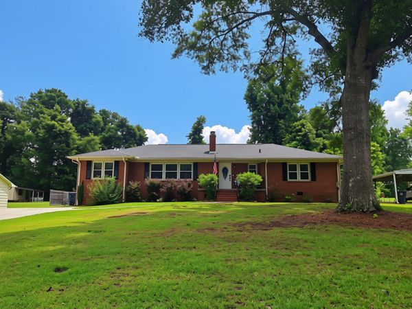 503 Crestview Lane, Valley, AL 36854