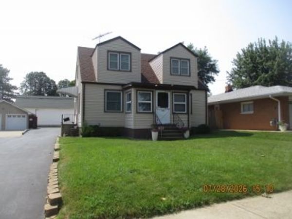 1207 Highland Avenue , Joliet, IL 60435