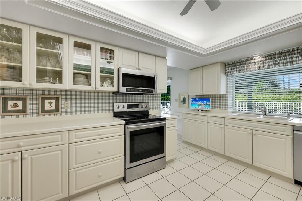 1839 Imperial Golf Co Blvd, Naples, FL 34110 Photo