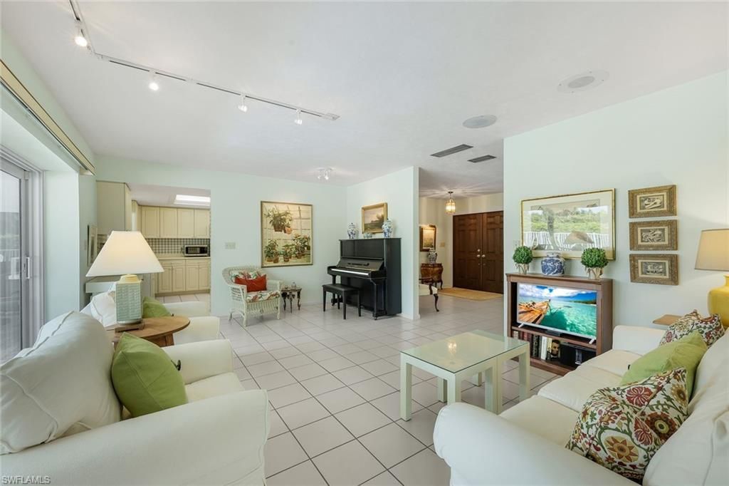 1839 Imperial Golf Co Blvd, Naples, FL 34110 Photo