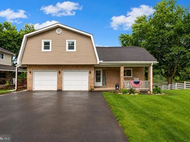 5973 DEL HAVEN ROAD, BANGOR, PA 18013