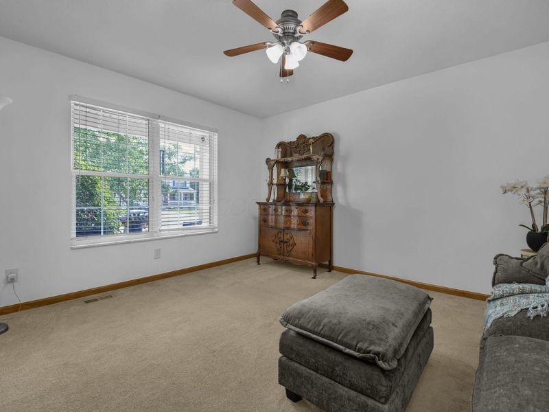 6035 Peridot Street , Grove City, OH 43123 Photo 6