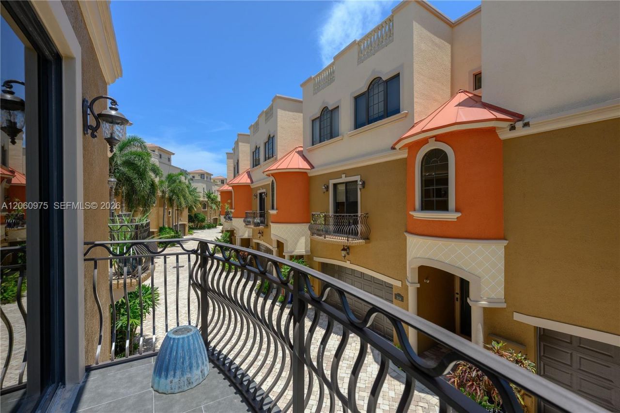 2106 SE 7th St , Unit 2106, Pompano Beach, FL 33062 Photo