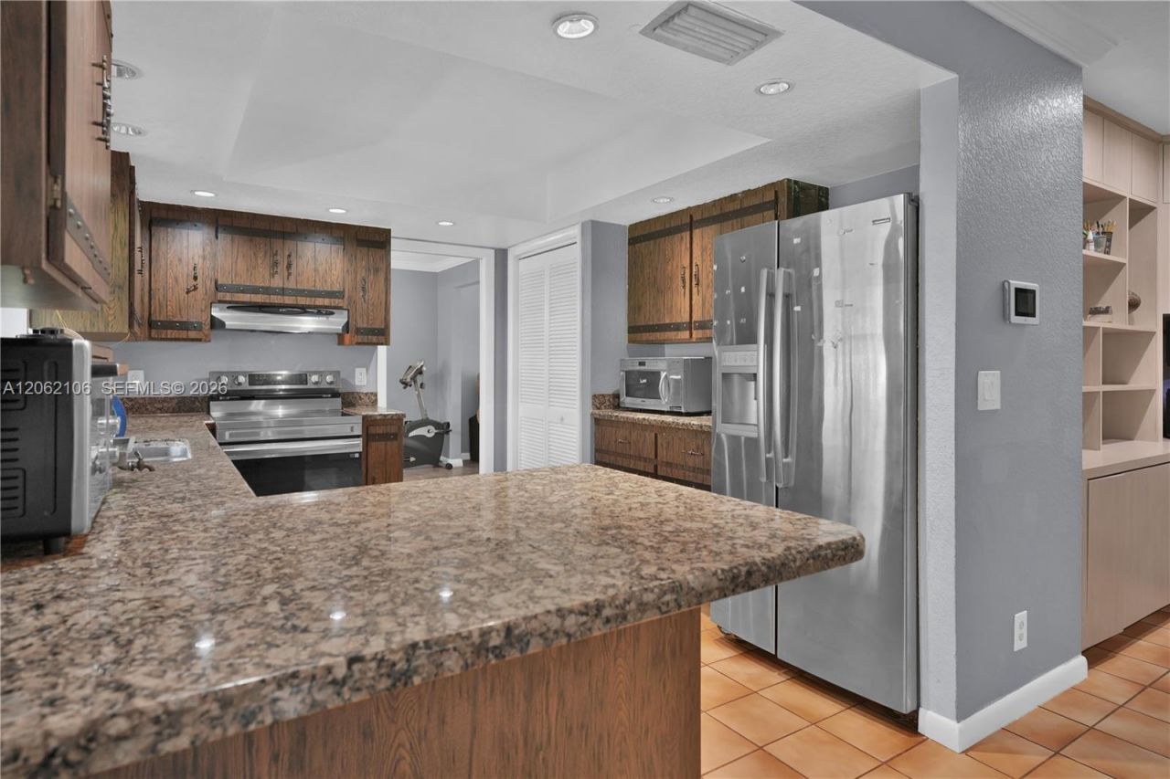 2587 E Rd , Loxahatchee, FL 33470 Photo