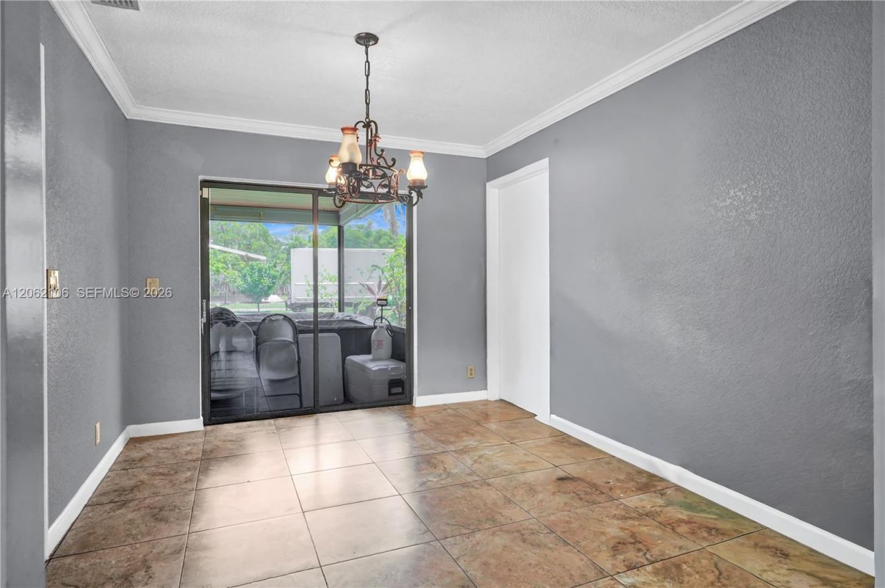 2587 E Rd , Loxahatchee, FL 33470 Photo