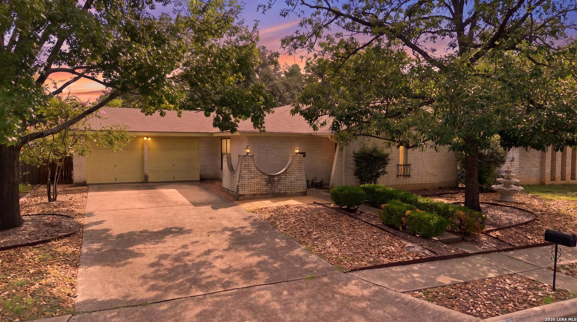 6322 Forest Bend, San Antonio, TX 78240 Main Photo