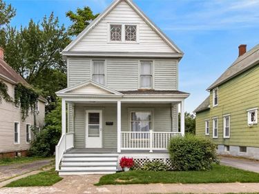 20 Rose Street, Geneva, NY 14456