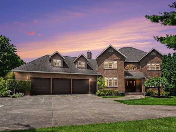 54671 Colonial Ridge Drive, Bristol, IN 46507