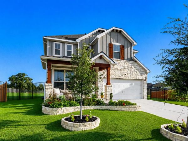 237 Redonda DR, Liberty Hill, TX 78642