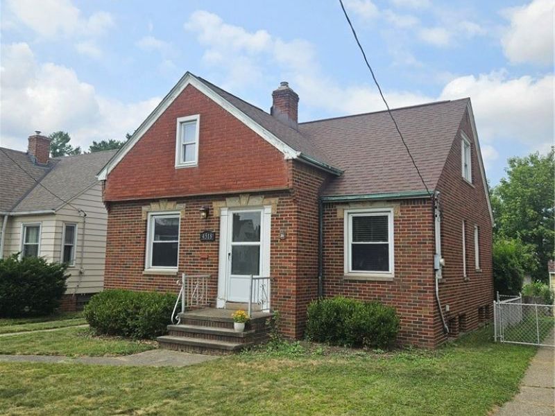 4518 Archmere Avenue , Cleveland, OH 44109 Photo 2