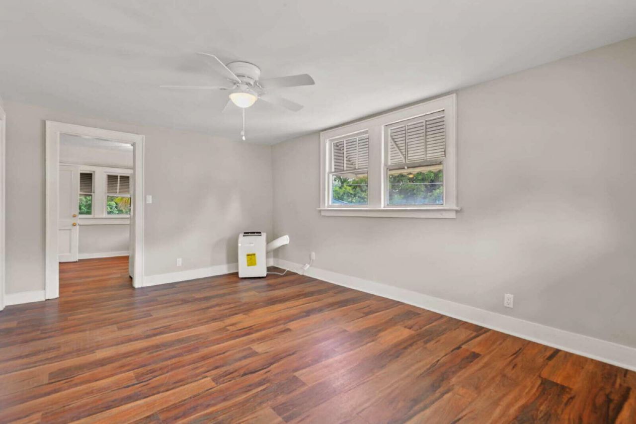 3530 Admiral Drive Photo 8