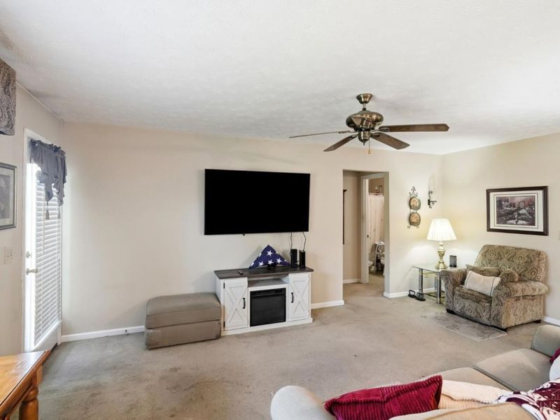 11861 Kittrun Court, Colerain Township, OH 45231 Photo 11