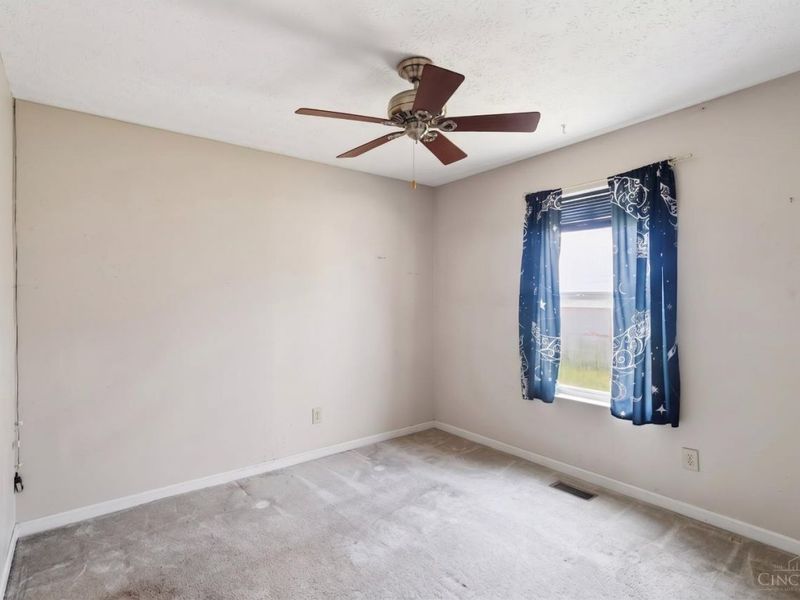 11861 Kittrun Court, Colerain Township, OH 45231 Photo 25