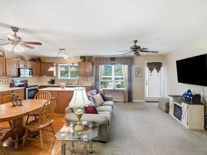 11861 Kittrun Court, Colerain Township, OH 45231 Photo 9