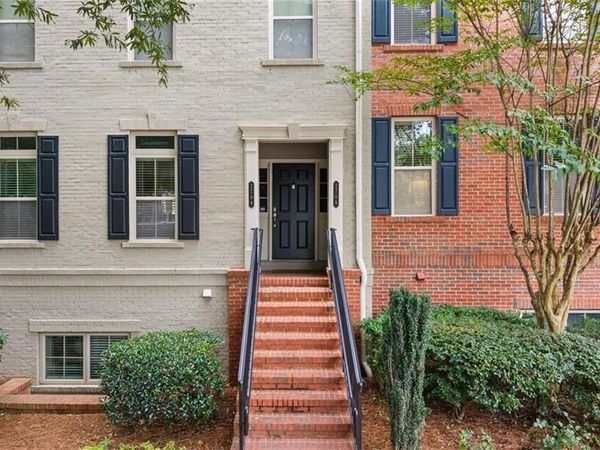 2704 Wander Lane, Alpharetta, GA 30022