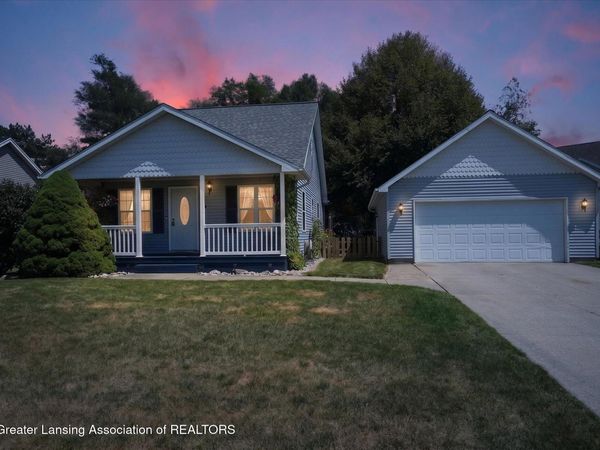 117 Elizabeth Way, Potterville, MI 48876