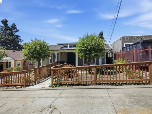 9821 Thermal Street, Oakland, CA 94605