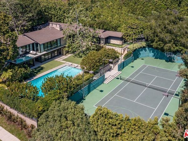 400 Toyopa Drive, Pacific Palisades, CA 90272